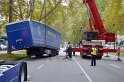 LKW verliert Auflieger Koeln Boltensternstr Pasteurstr P1957